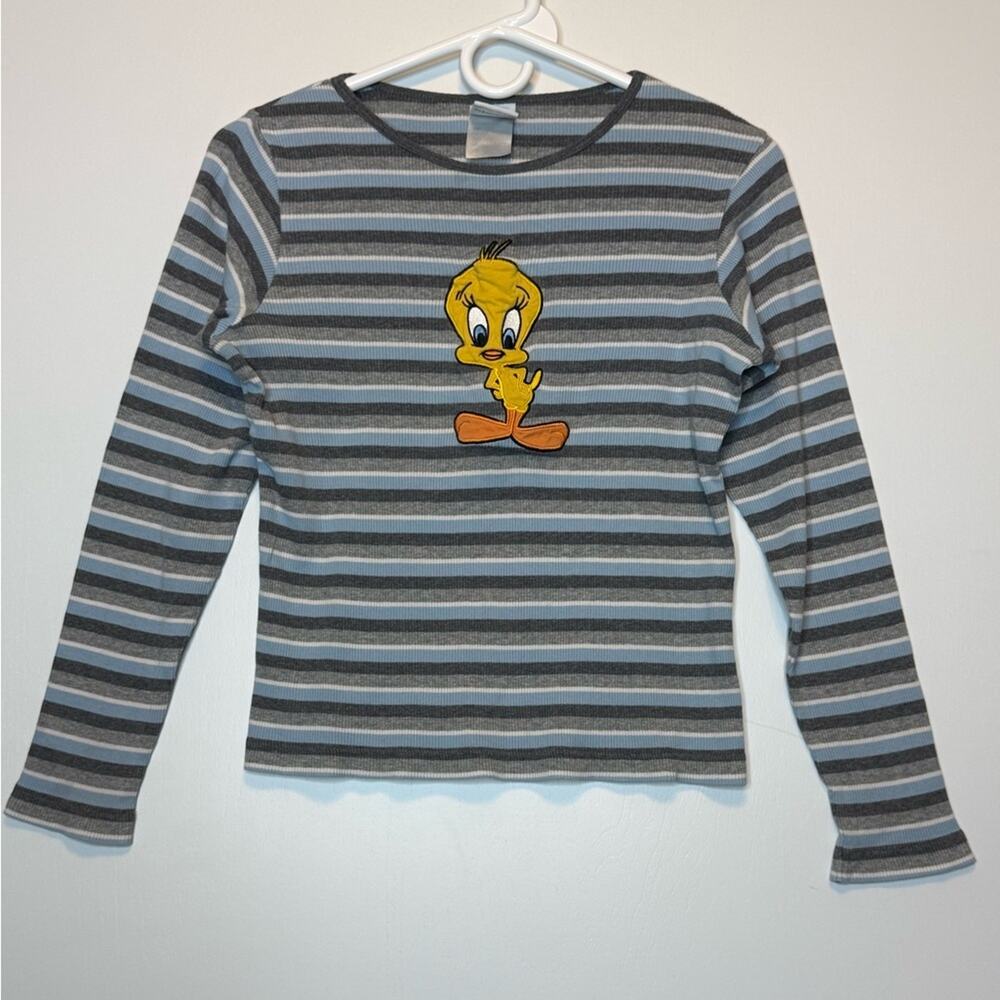Vintage Looney Toons Embroidered Long Sleeve Shirt Tweety Bird graphic, 2000’s